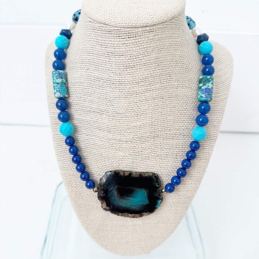 NWT Genuine Lapis Lazuli, Agate, Pearls & Glass Beads Necklace Blue White